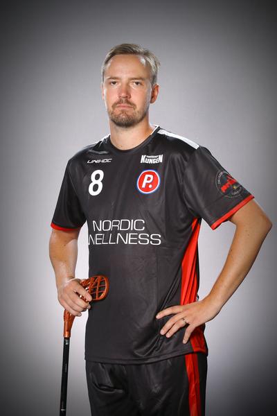 André Landin #8