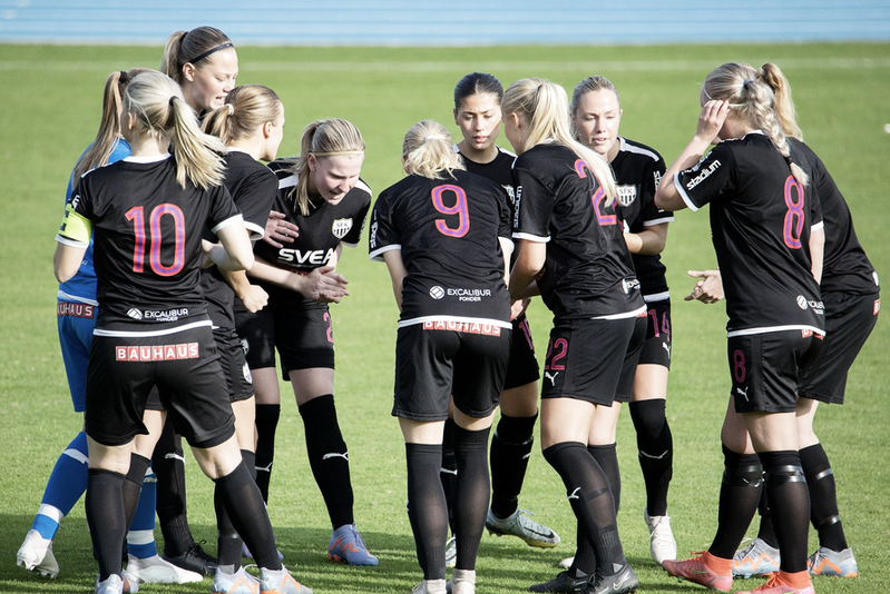 Damerna förbereder sig för säsongen 2025