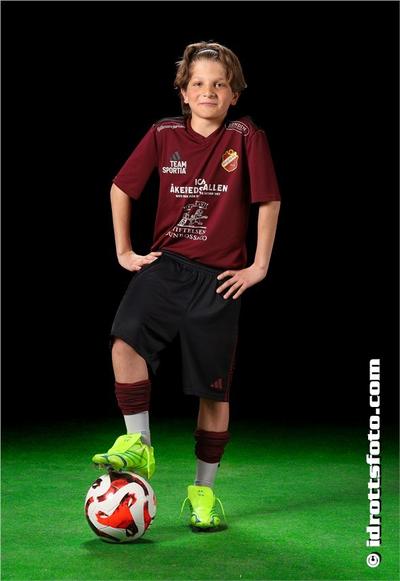 Md 167 adrian kazeminya